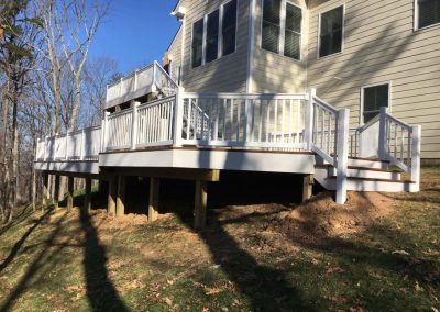 Sloped Lot Deck
